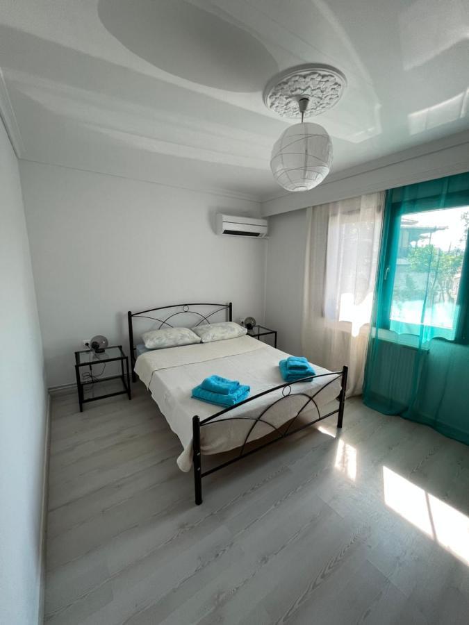 Nantia Apartment Myrina Exterior photo